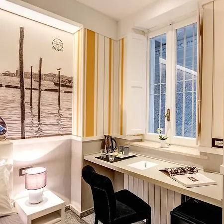 Grand Tour - Liberty Collection Roma